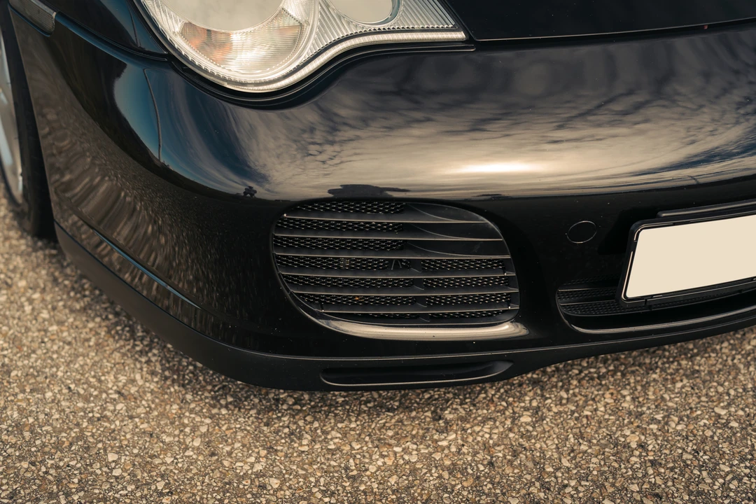 2005 Porsche 996 Carrera 4S - Image 25 of 31