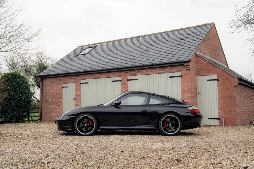 2004 Porsche 996 Carrera 4S - Image 16 of 31