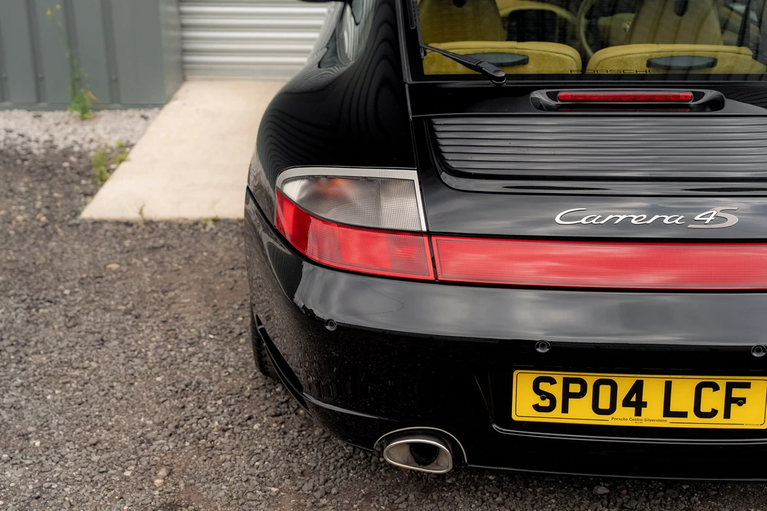 2004 Porsche 996 Carrera 4S - Image 24 of 31
