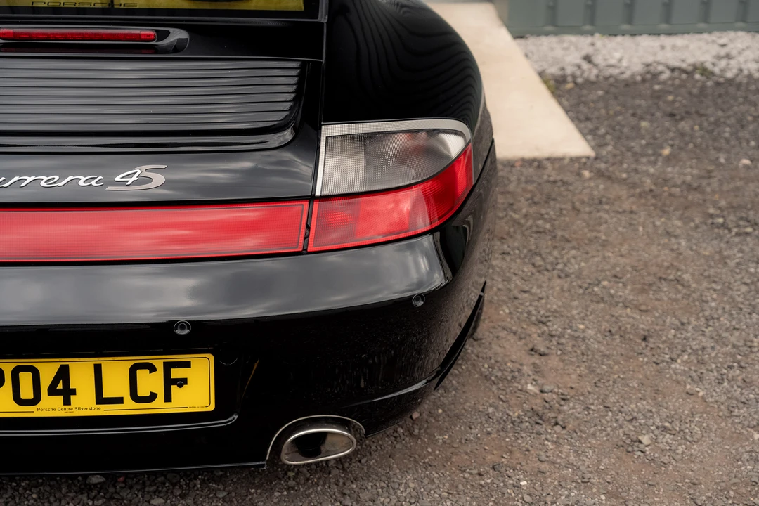 2004 Porsche 996 Carrera 4S - Image 28 of 31