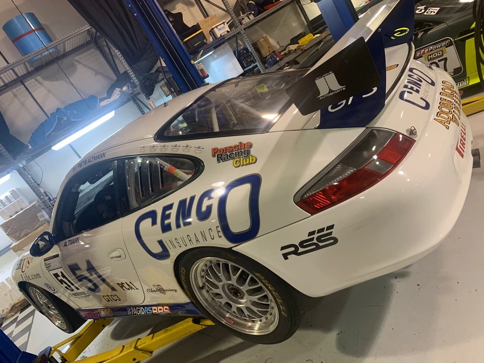 2004 Porsche 996 GT3 - Image 4 of 14