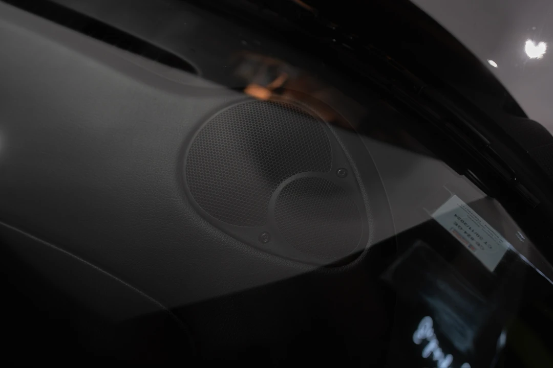 2004 Porsche 996 GT3 - Image 24 of 31