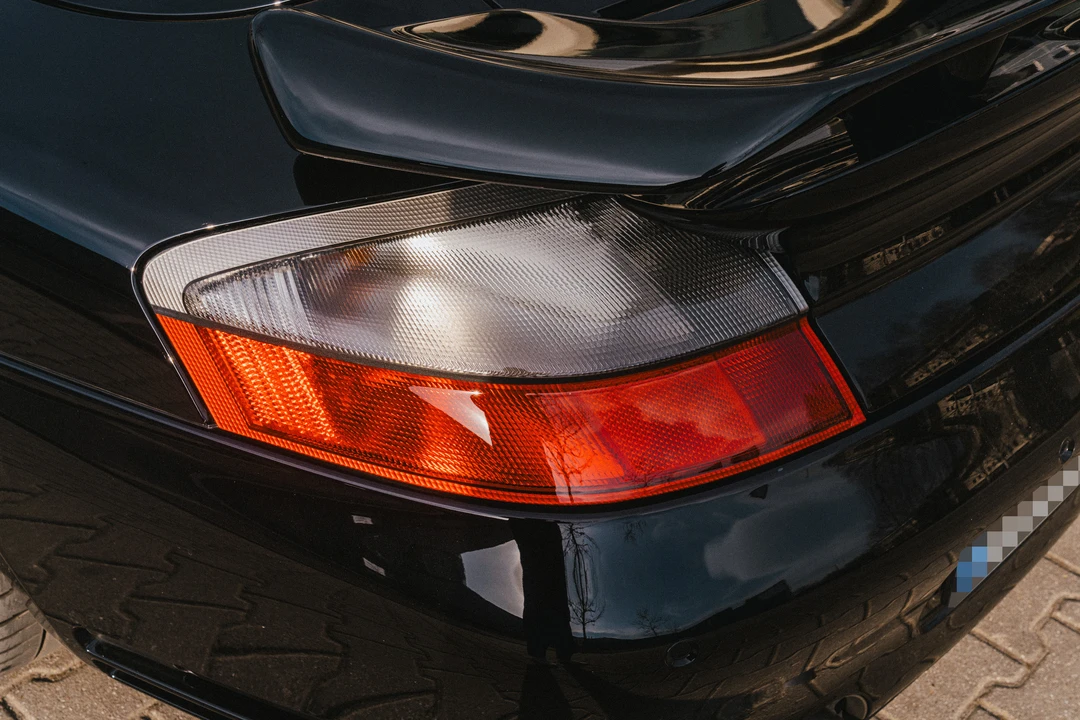 2004 Porsche 996 Turbo - Image 12 of 31