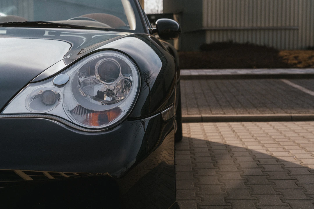 2004 Porsche 996 Turbo - Image 20 of 31