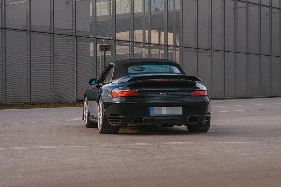 2004 Porsche 996 Turbo - Image 5 of 31