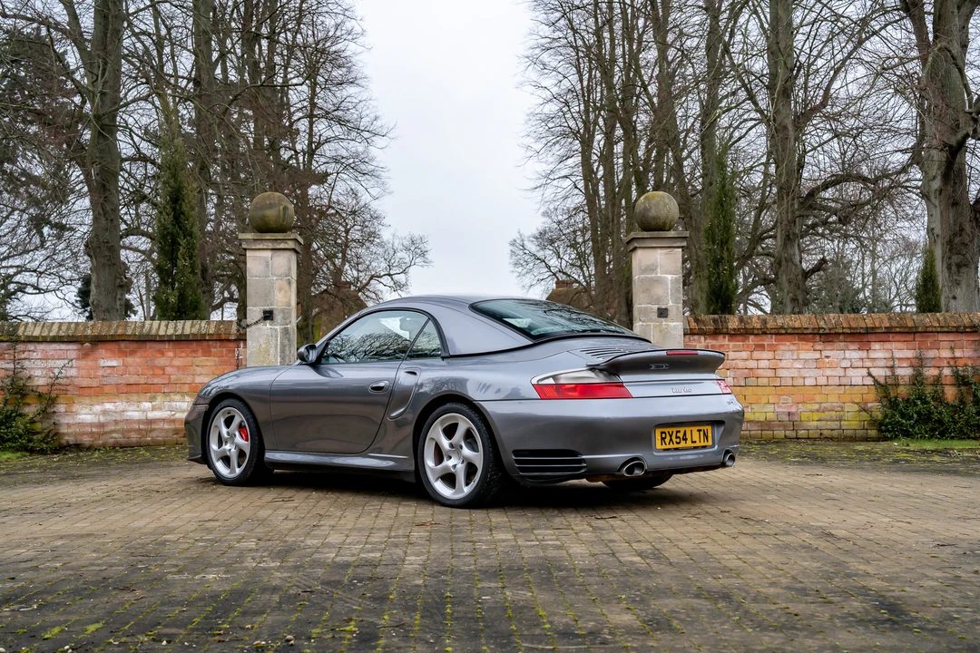 2024 Porsche 996 Turbo - Image 15 of 31
