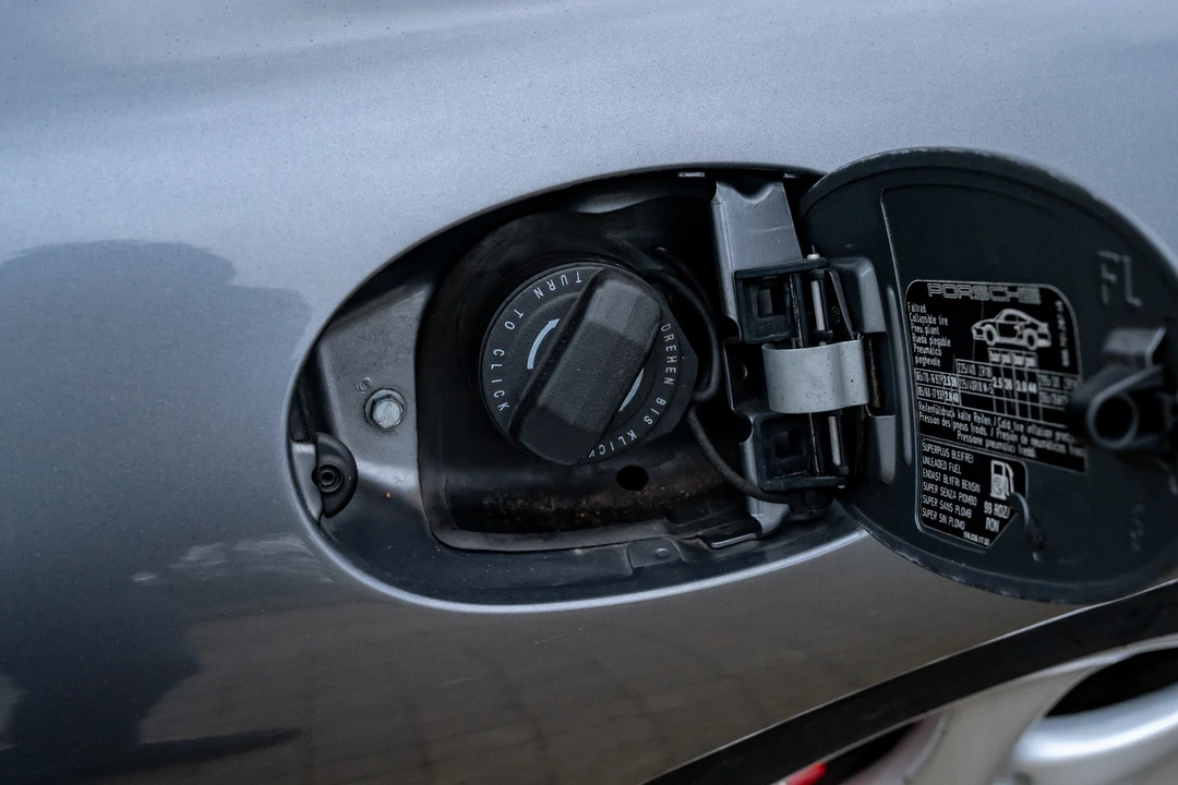 2024 Porsche 996 Turbo - Image 22 of 31