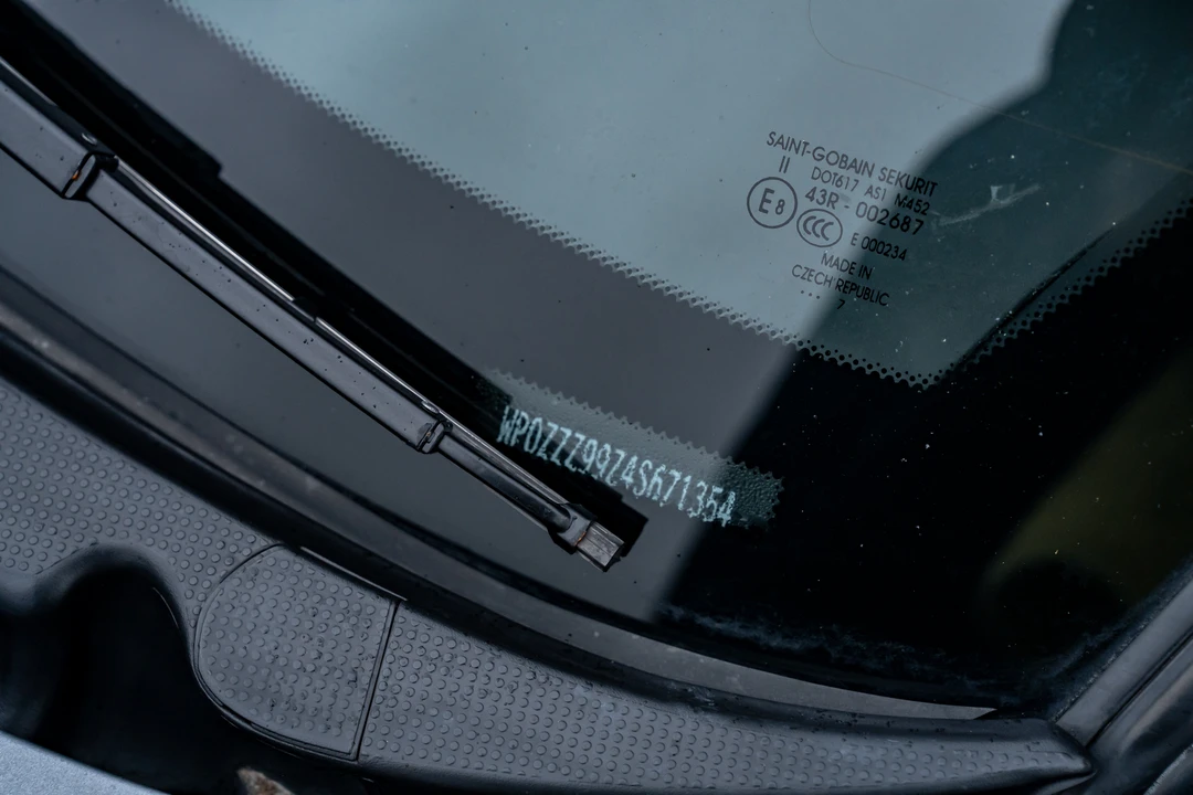 2024 Porsche 996 Turbo - Image 28 of 31