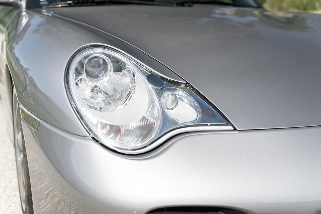 2004 Porsche 996 Turbo - Image 11 of 31