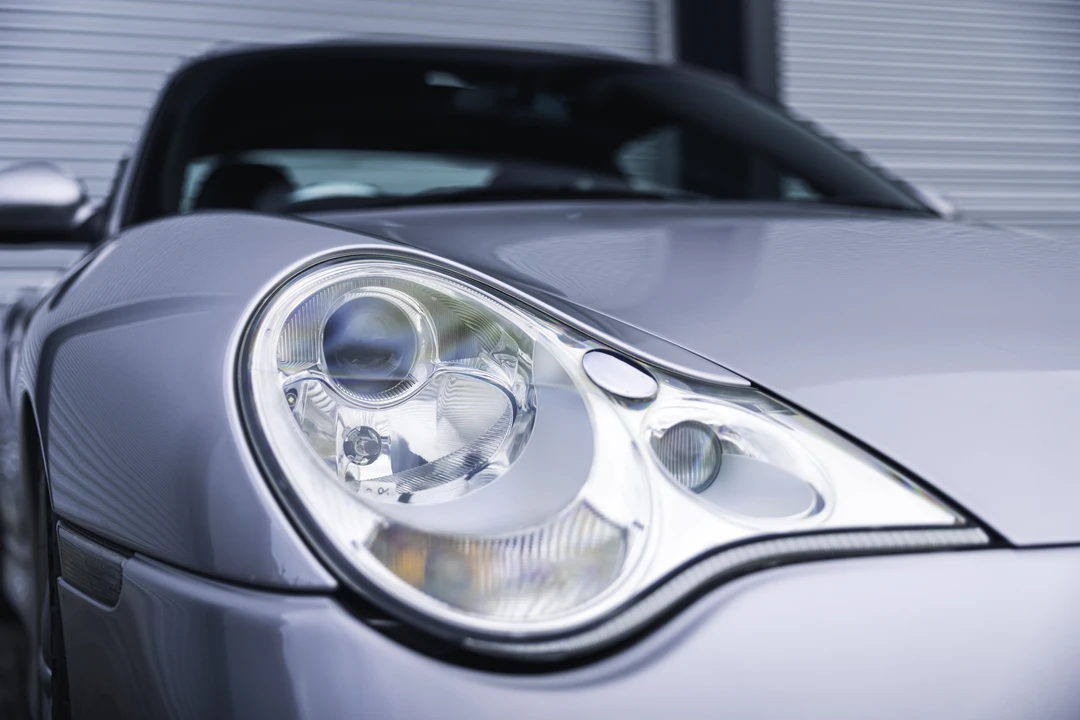 2004 Porsche 996 Turbo - Image 24 of 31