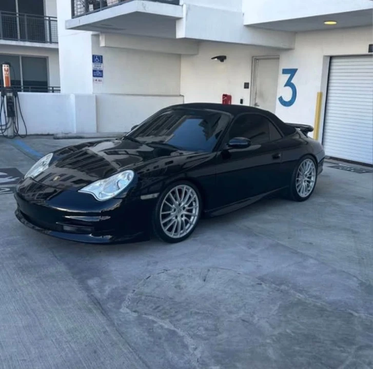 2004 Porsche - Image 8 of 10