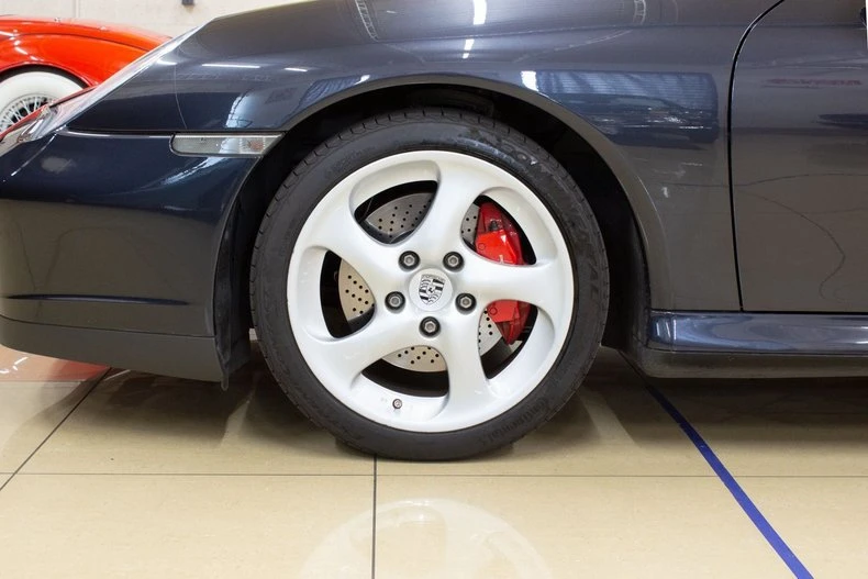 2004 Porsche 996 Carrera 4S - Image 10 of 20