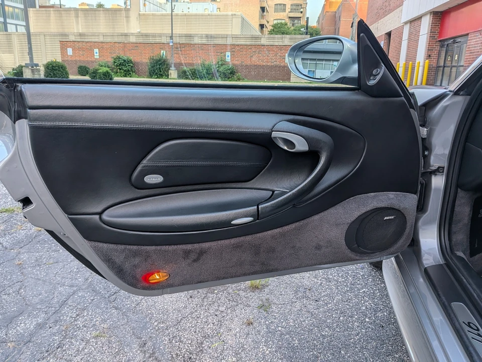 2004 Porsche 996 Carrera - Image 16 of 31