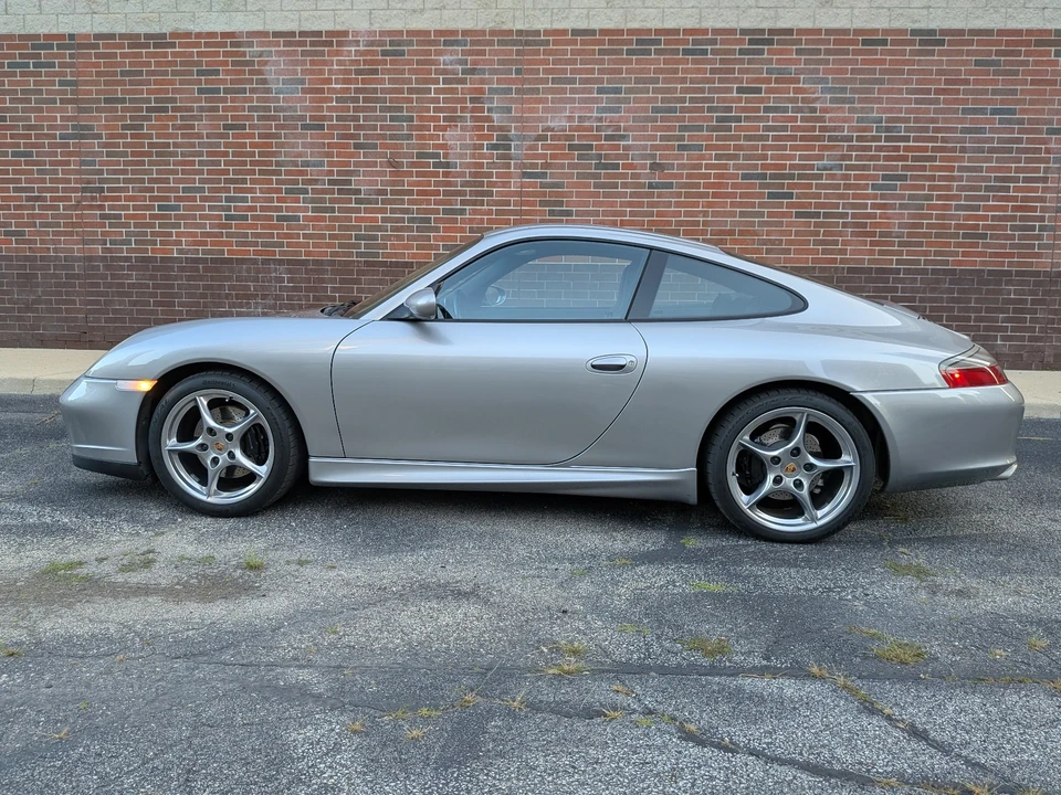 2004 Porsche 996 Carrera - Image 2 of 31
