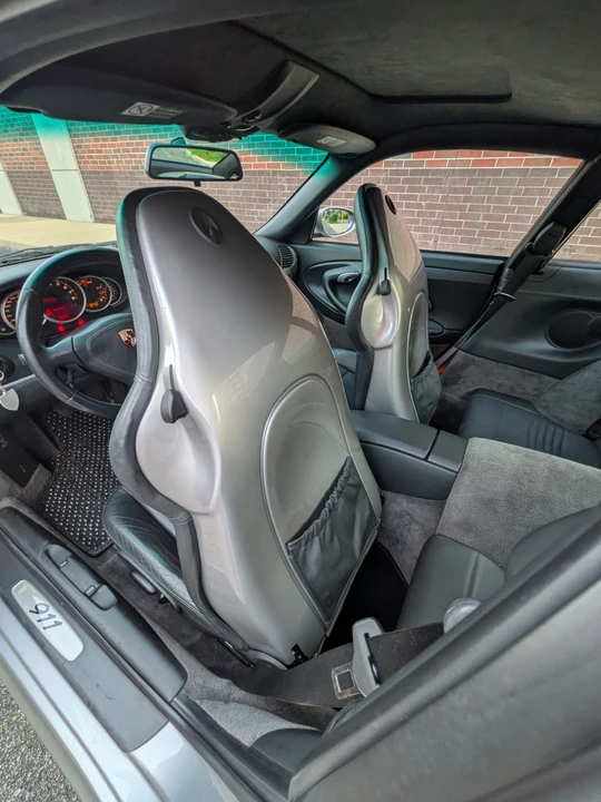 2004 Porsche 996 Carrera - Image 21 of 31