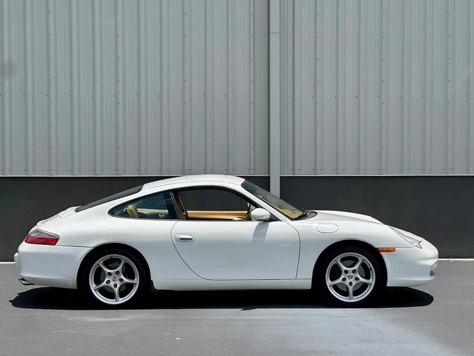 2004 Porsche 996 Carrera - Image 11 of 31
