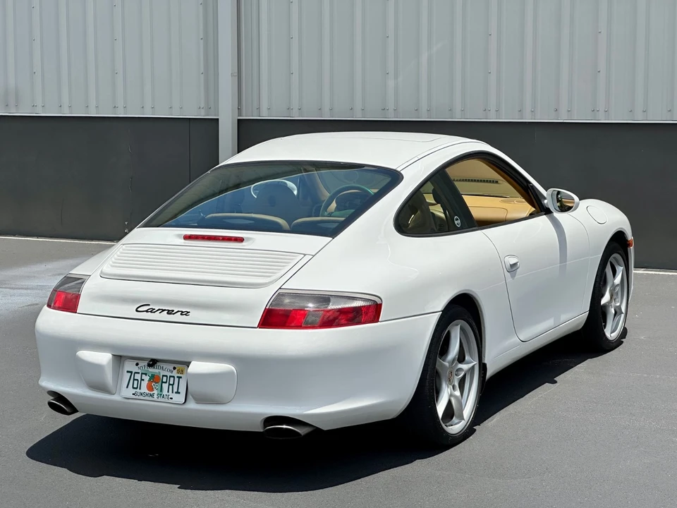 2004 Porsche 996 Carrera - Image 8 of 31