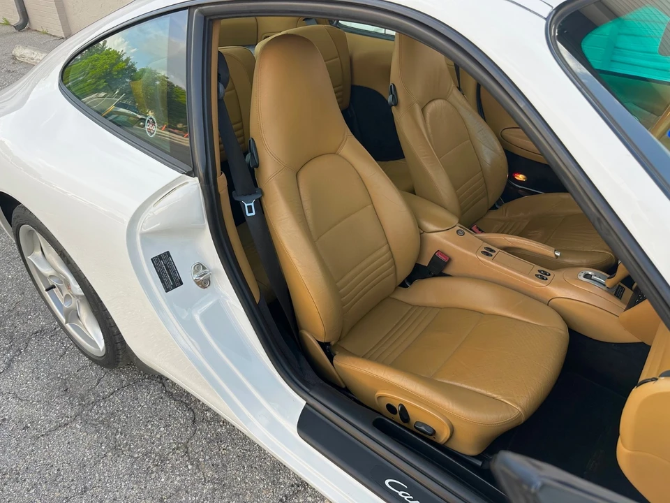 2004 Porsche 996 Carrera - Image 29 of 31