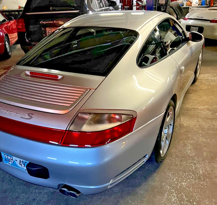 2004 Porsche 996 Carrera - Image 24 of 31