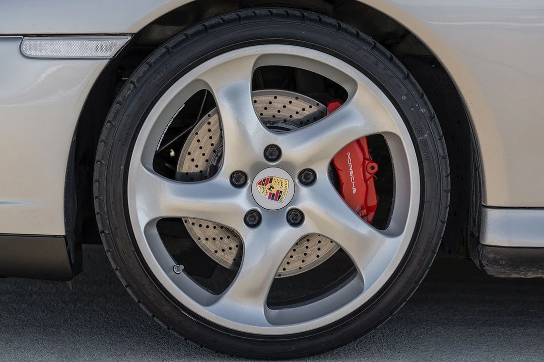 2004 Porsche 996 Carrera - Image 16 of 31