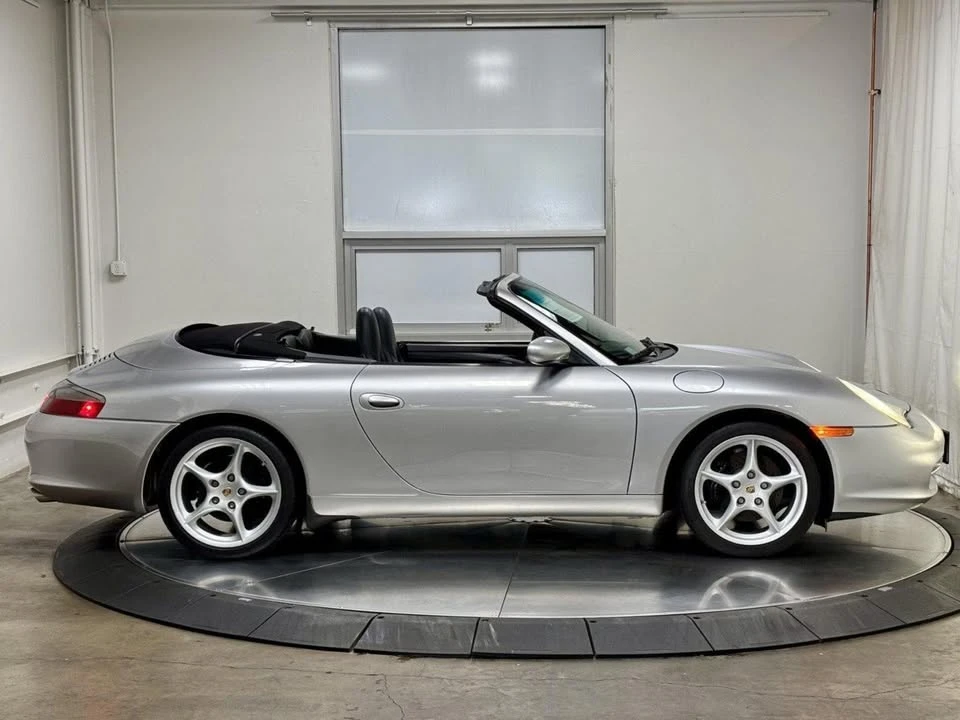 2004 Porsche 996 Carrera - Image 10 of 20