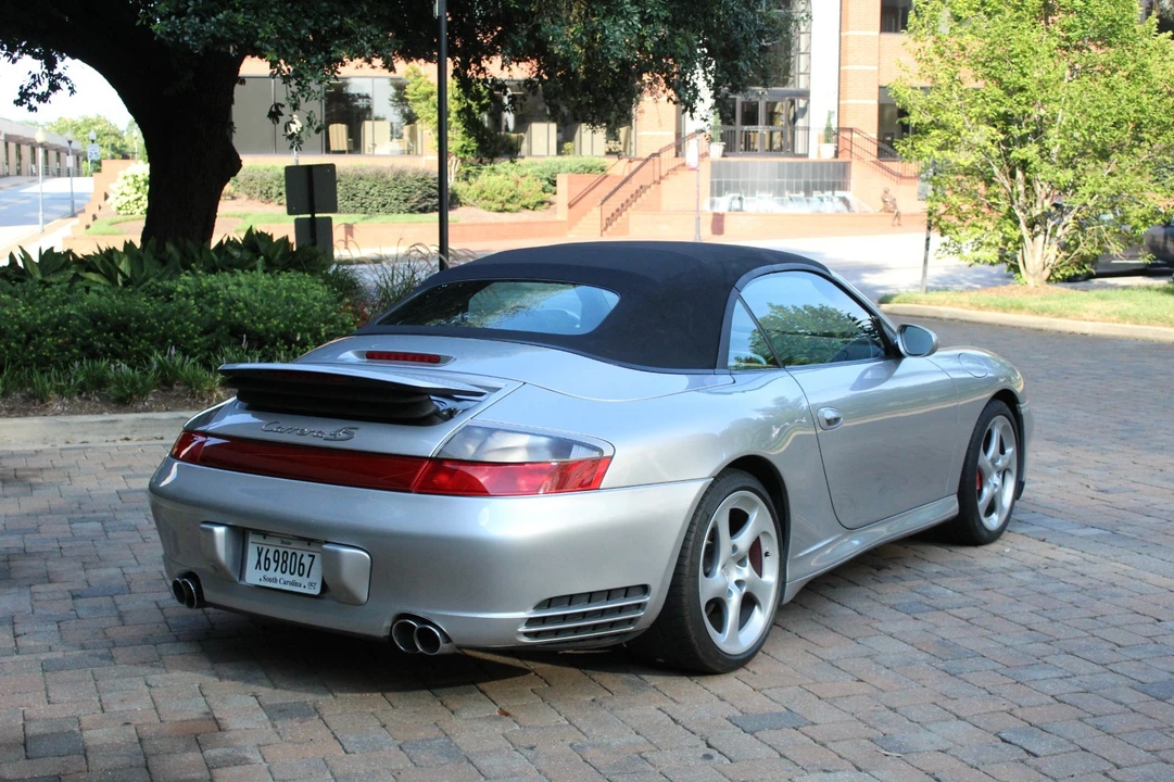 2004 Porsche 996 Carrera - Image 15 of 31