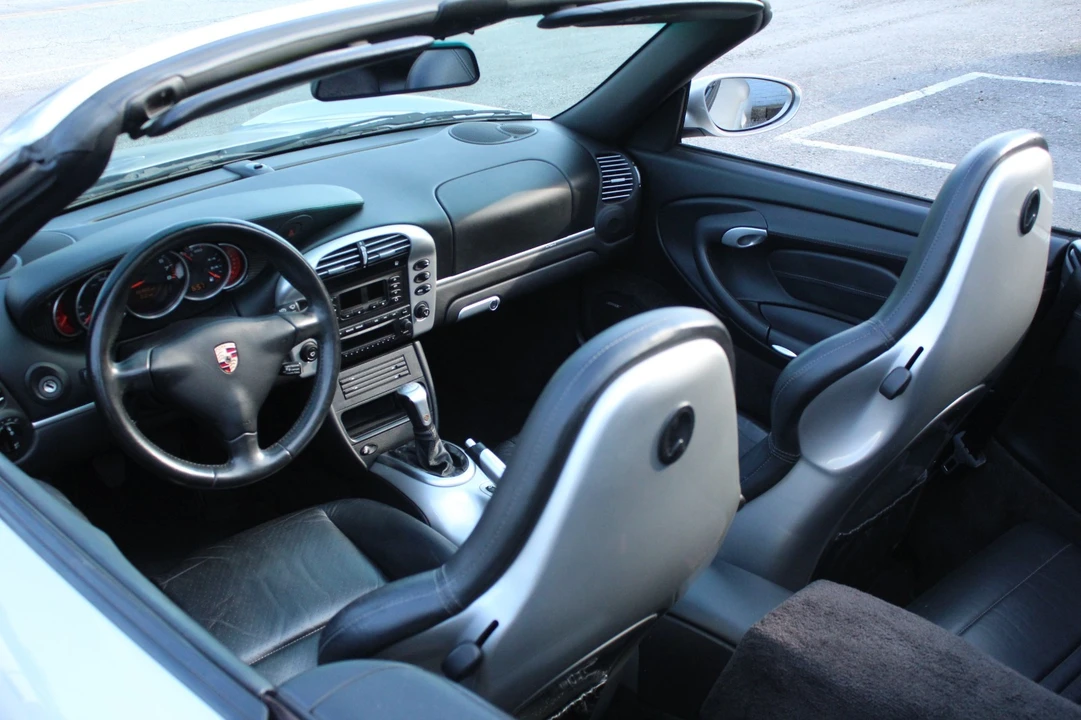 2004 Porsche 996 Carrera - Image 16 of 31