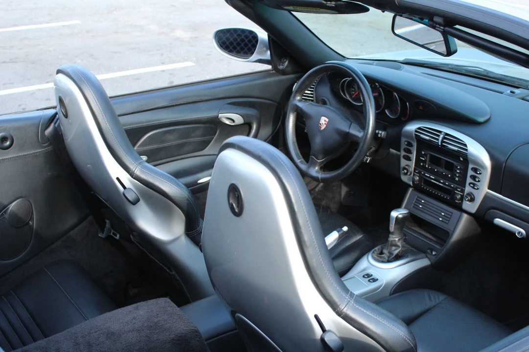 2004 Porsche 996 Carrera - Image 22 of 31