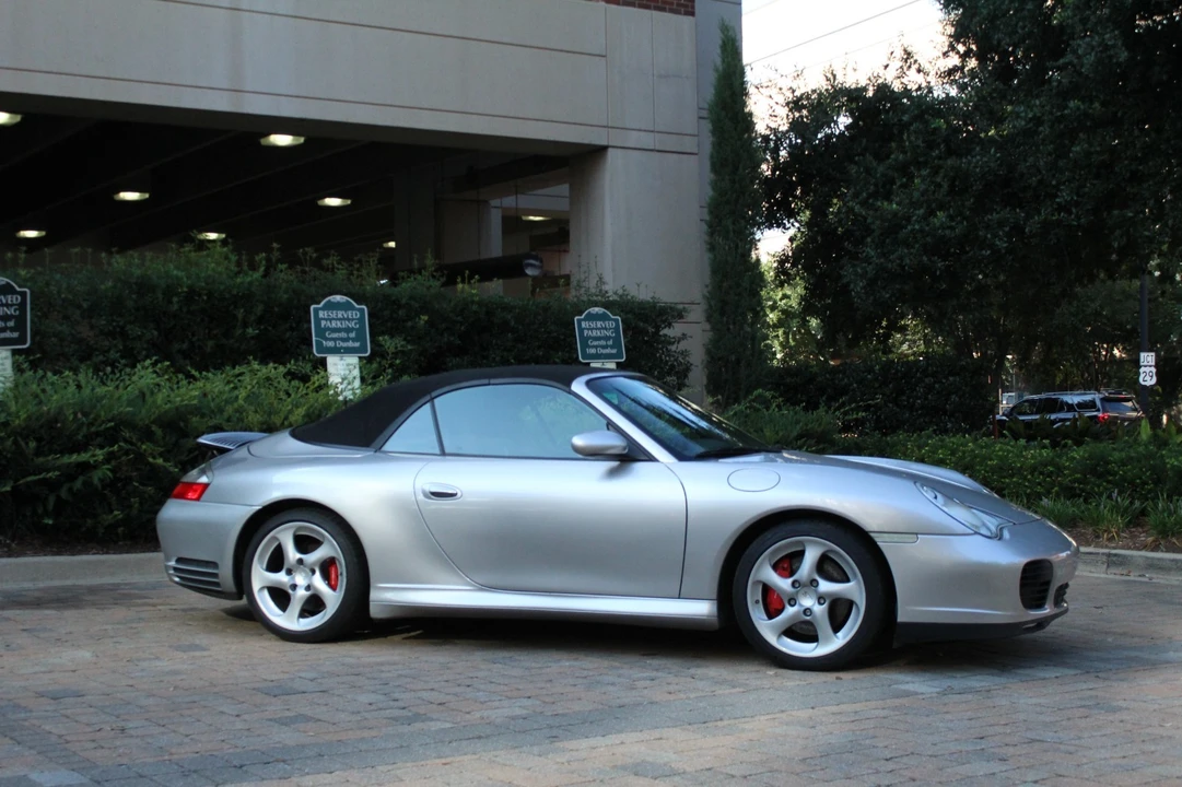2004 Porsche 996 Carrera - Image 11 of 31