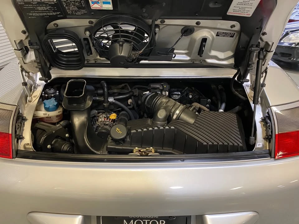 2004 Porsche 996 Carrera - Image 9 of 20