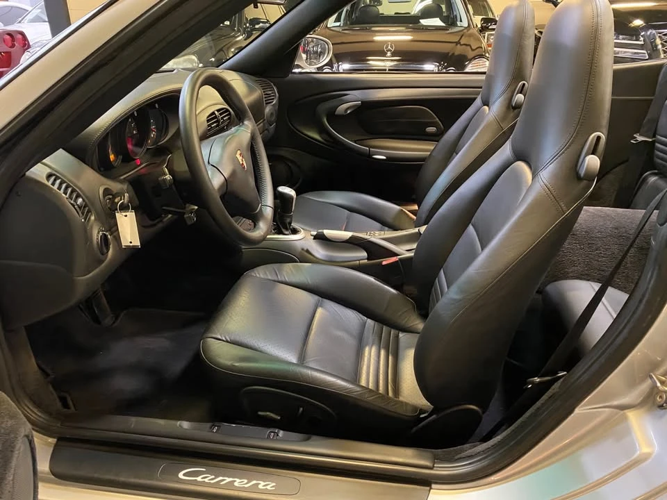 2004 Porsche 996 Carrera - Image 12 of 20