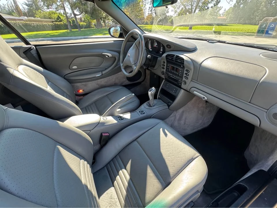 2004 Porsche 996 Carrera - Image 10 of 20