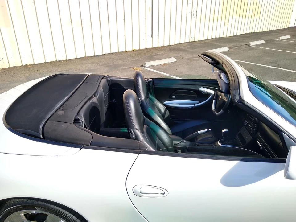 2004 Porsche 996 Carrera - Image 20 of 31