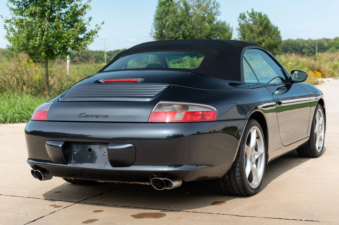2004 Porsche 996 Carrera - Image 27 of 31
