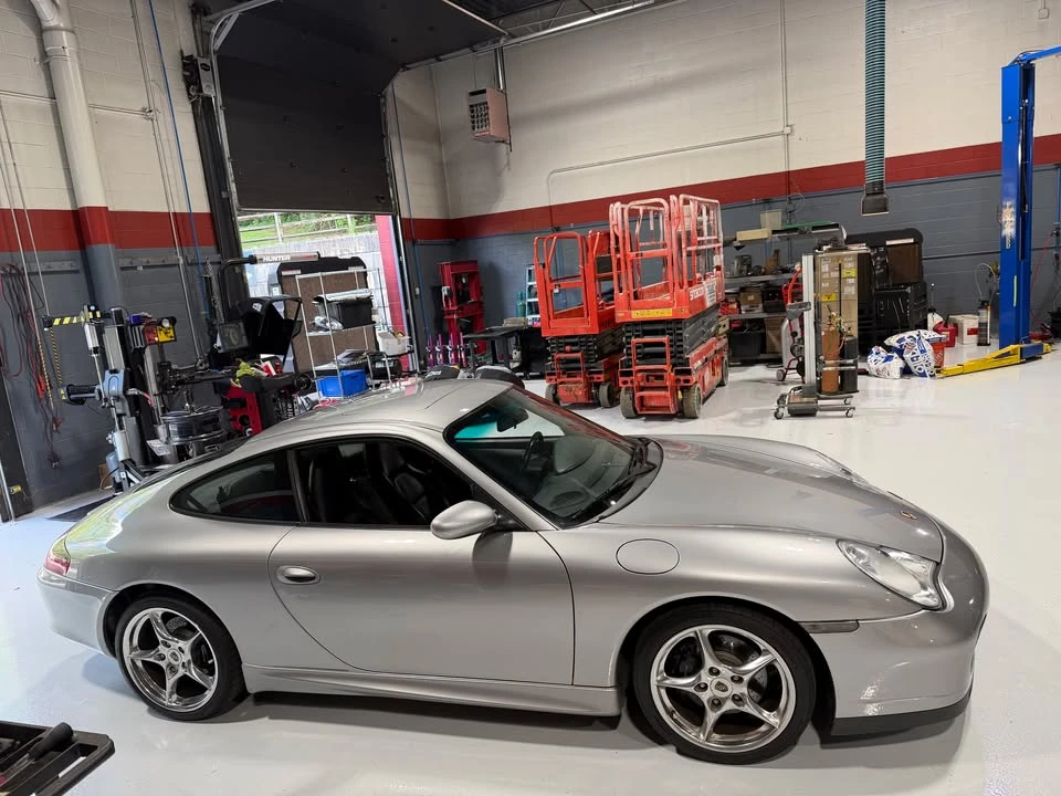 2004 Porsche 996 Carrera - Image 4 of 18