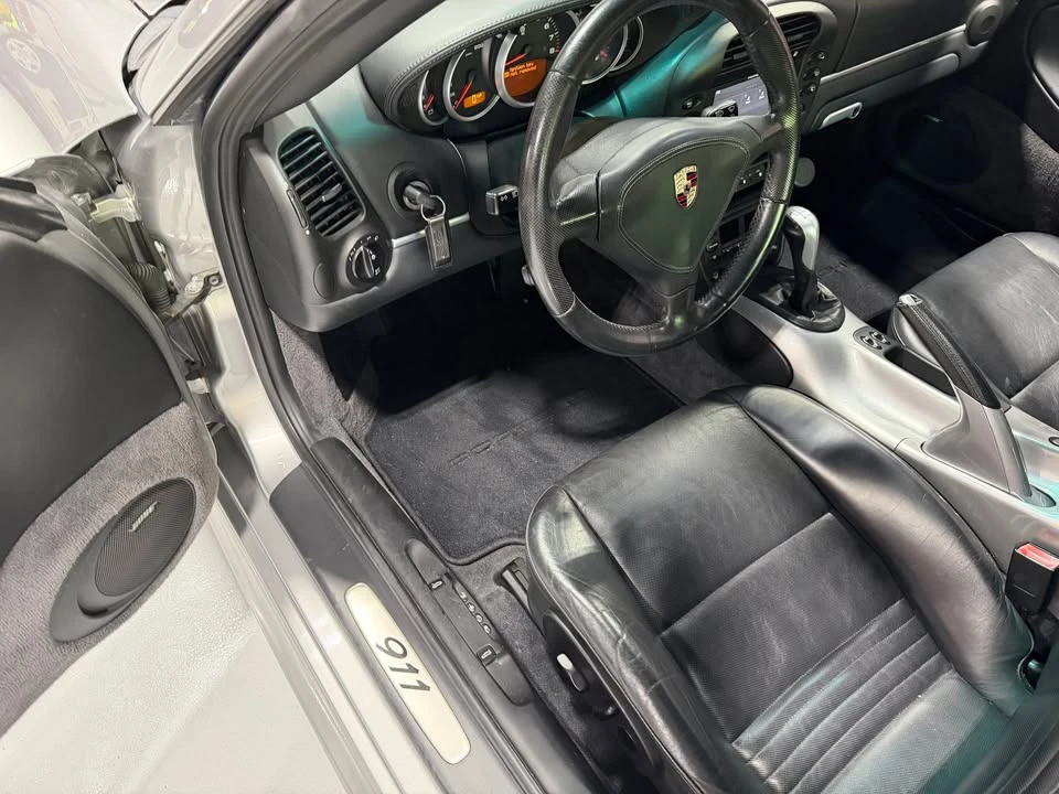 2004 Porsche 996 Carrera - Image 10 of 18