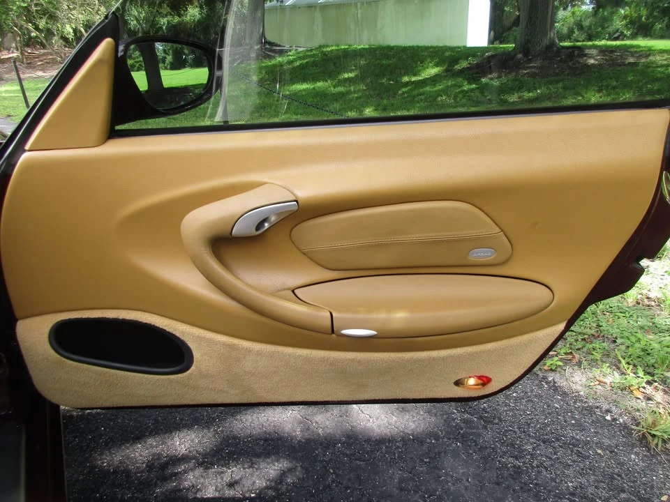 2004 Porsche 996 Carrera - Image 17 of 19