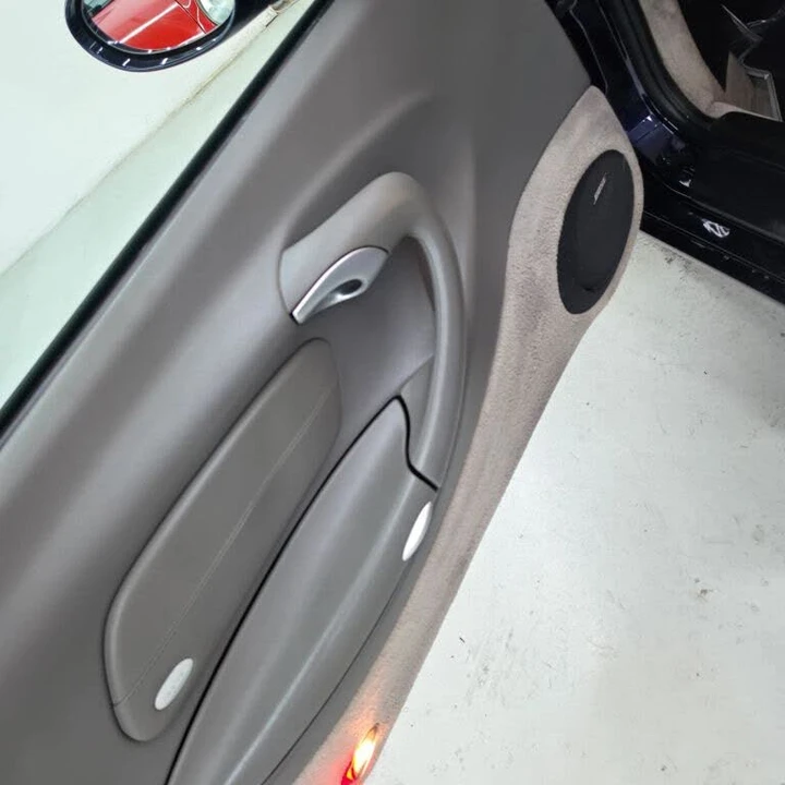 2004 Porsche 996 Carrera 4 - Image 23 of 31