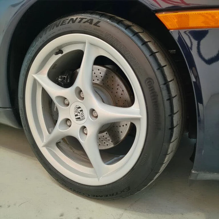 2004 Porsche 996 Carrera 4 - Image 17 of 31