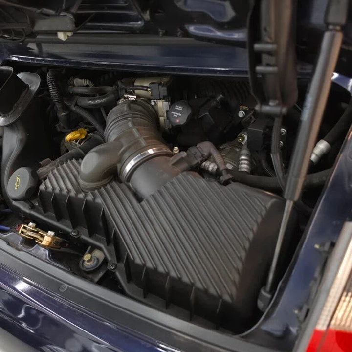 2004 Porsche 996 Carrera 4 - Image 20 of 31