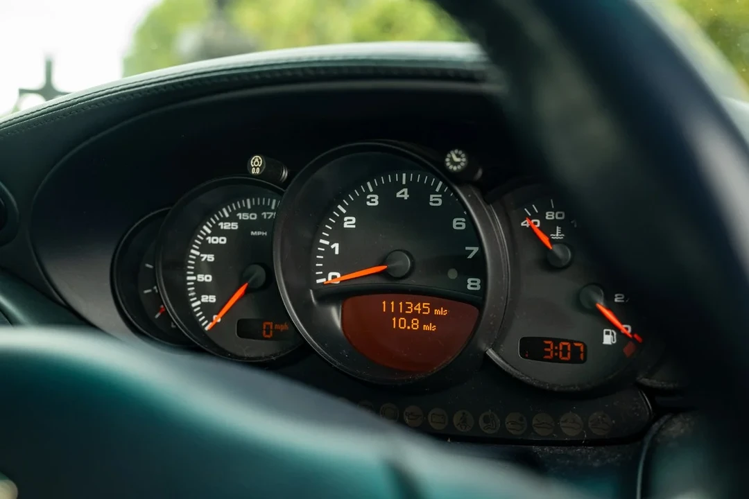2004 Porsche 996 Carrera 4 - Image 22 of 30