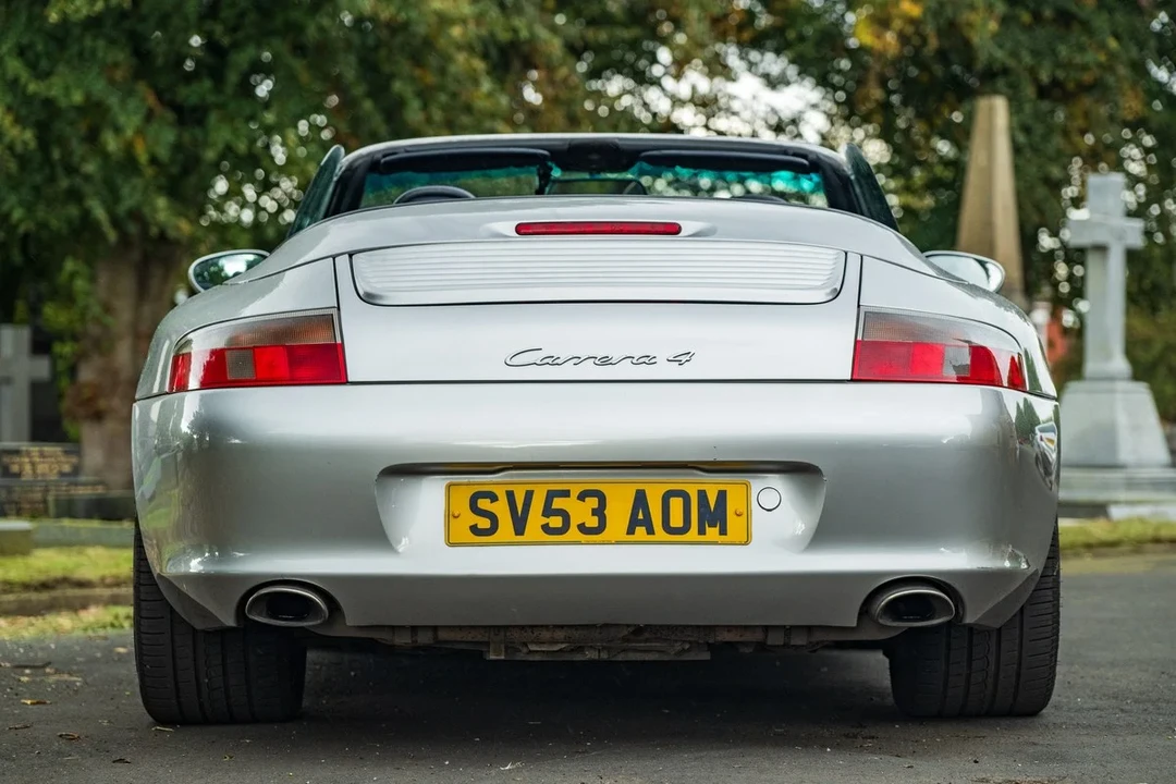 2004 Porsche 996 Carrera 4 - Image 25 of 30
