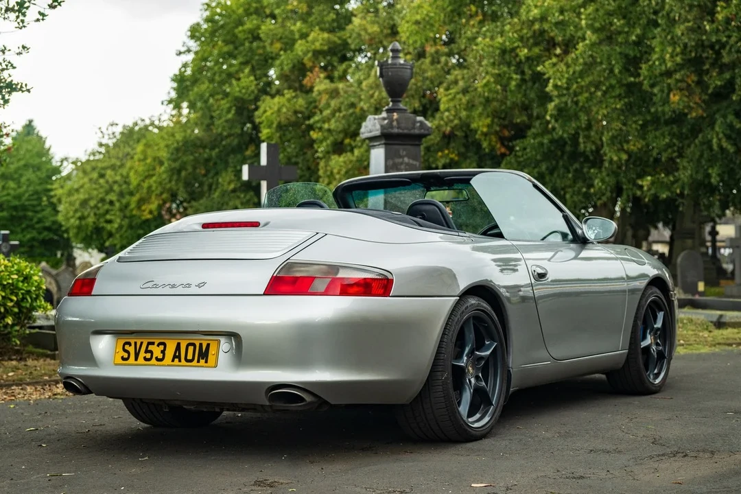 2004 Porsche 996 Carrera 4 - Image 28 of 30