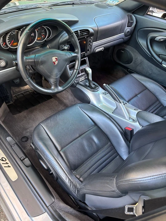 2004 Porsche 996 Carrera - Image 8 of 31