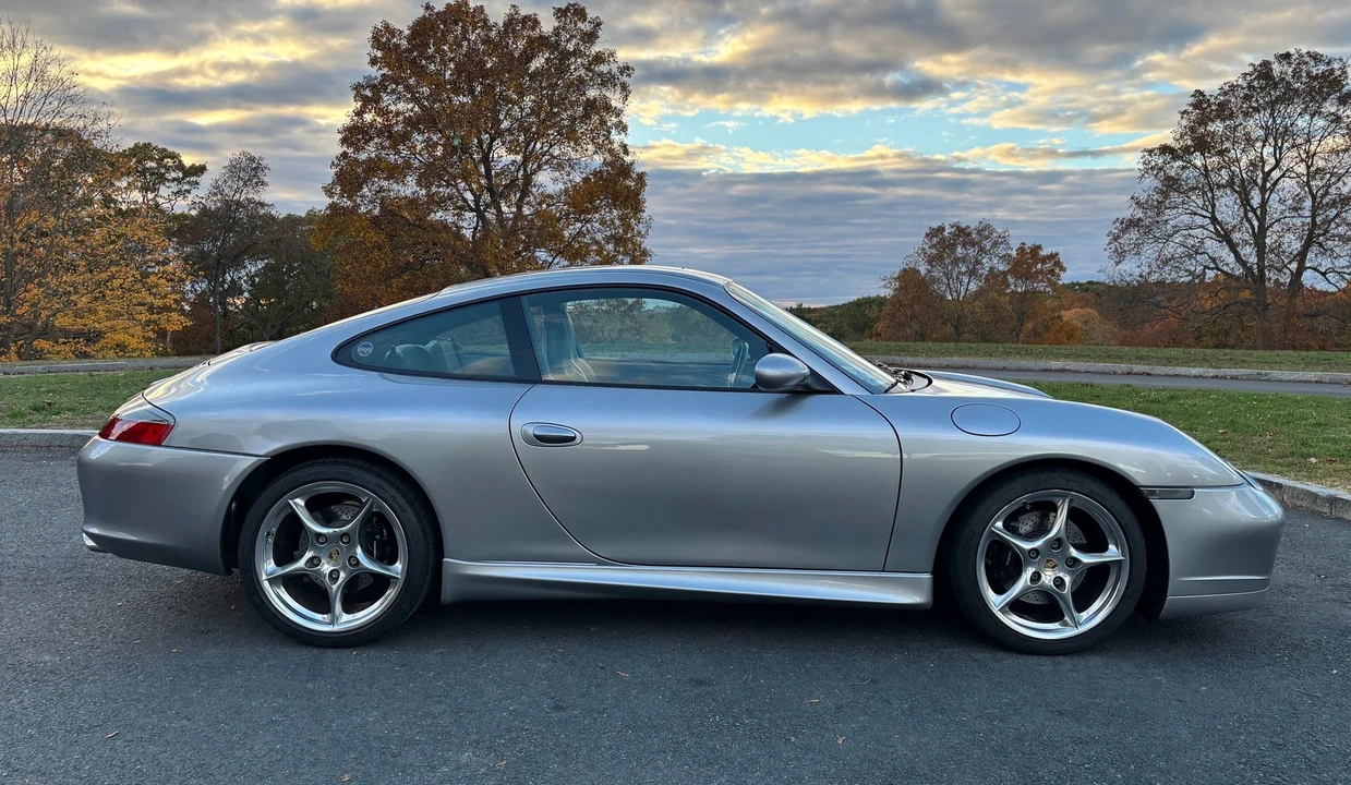 2004 Porsche 996 Carrera - Image 2 of 31