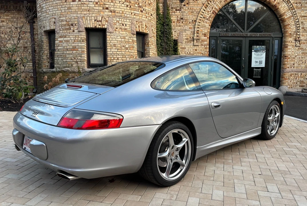 2004 Porsche 996 Carrera - Image 5 of 31