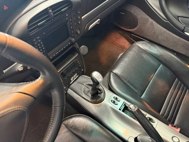 2004 Porsche 996 Carrera - Image 17 of 19