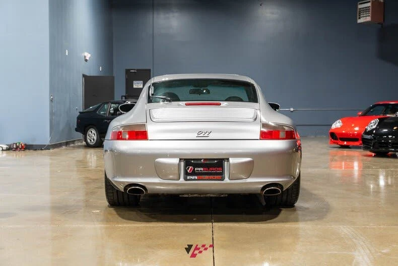 2004 Porsche 996 Carrera - Image 5 of 31