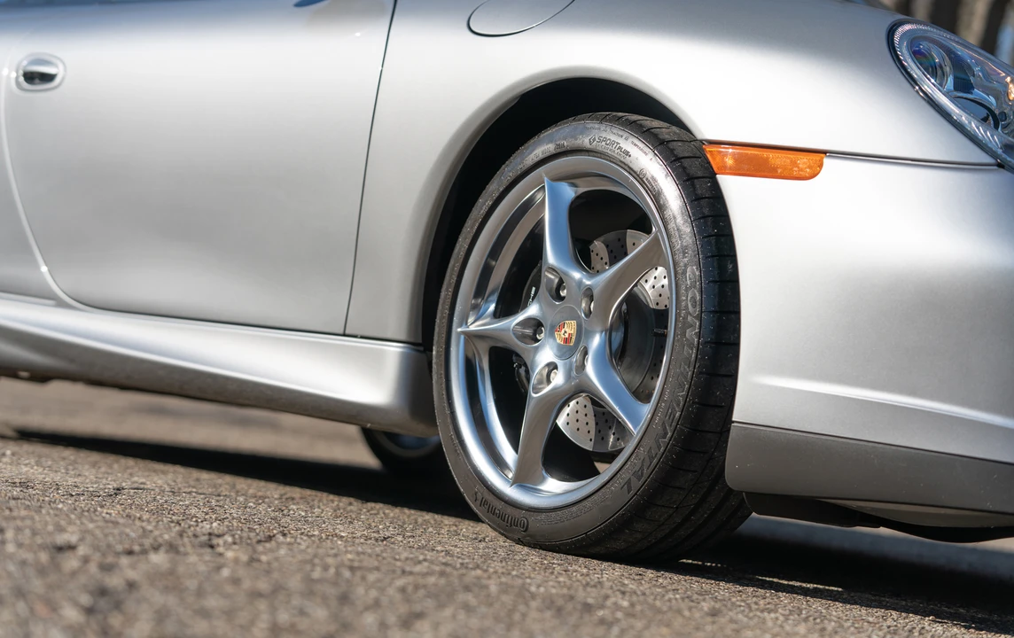2004 Porsche 996 Carrera - Image 11 of 31