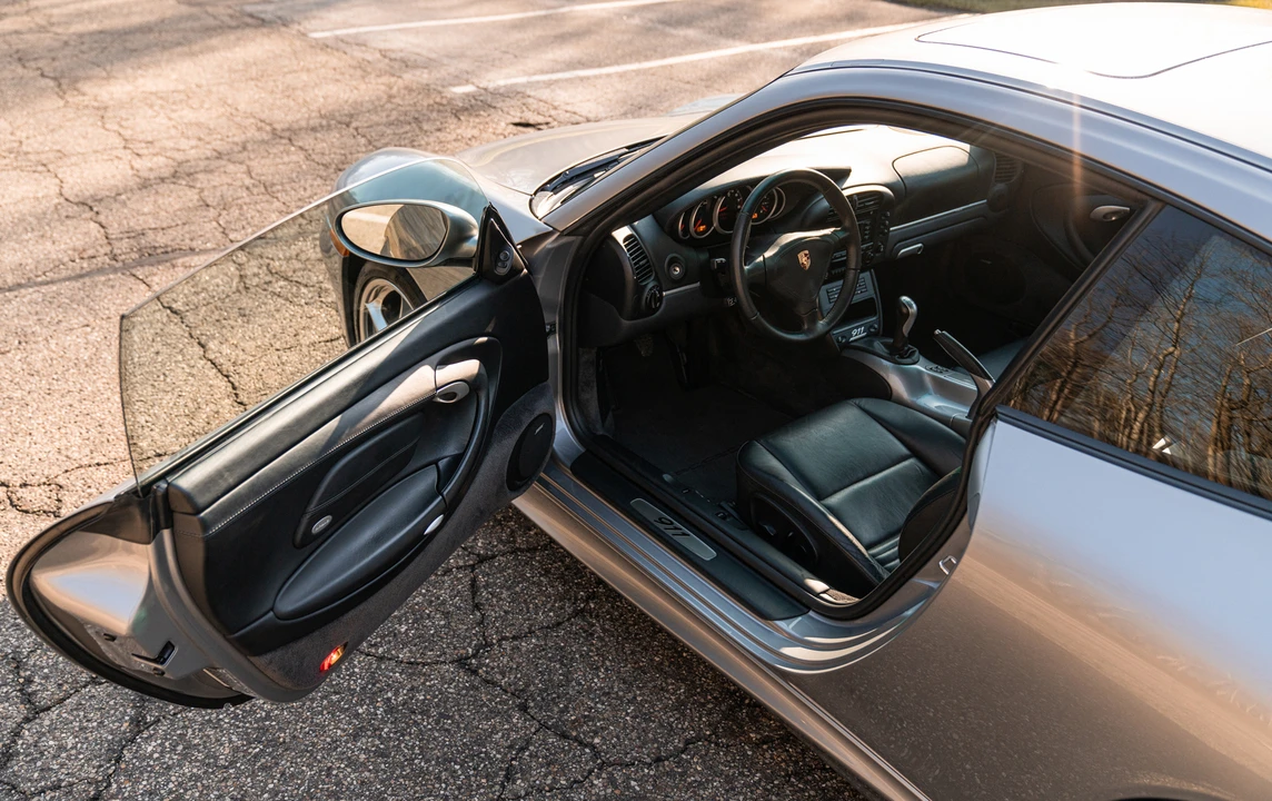 2004 Porsche 996 Carrera - Image 18 of 31